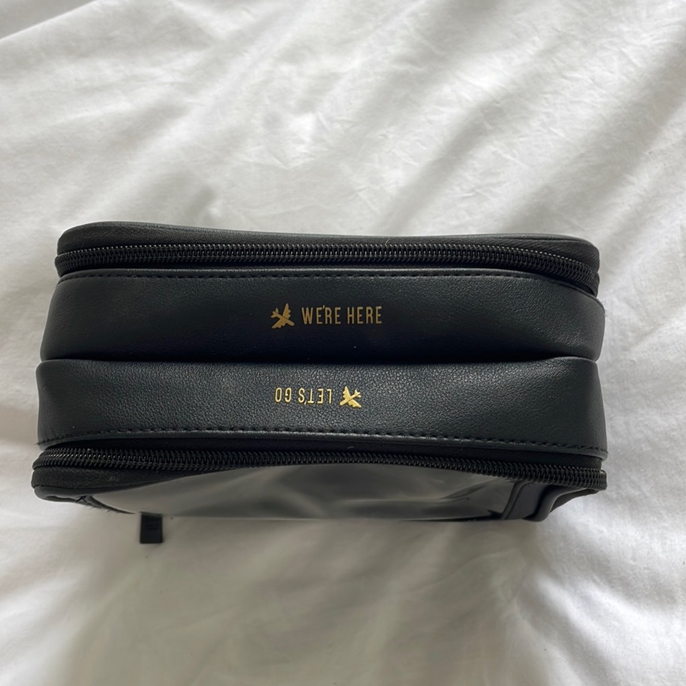 BEIS travel case